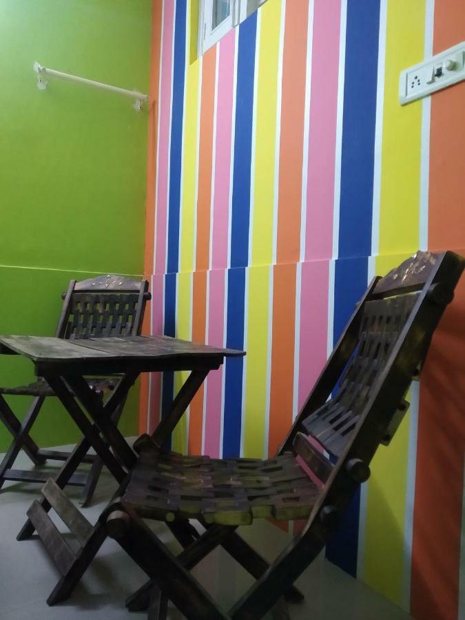 Bunk Hostel Delhi New Delhi Ngoại thất bức ảnh